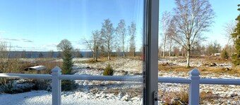 Beautiful home in Tived with WiFi