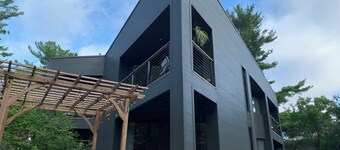 Dreamy Design Cabin - 3 Bedroom, Craft Chef Kitchen, Lux