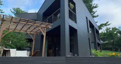 Dreamy Design Cabin - 3 Bedroom, Craft Chef Kitchen, Lux