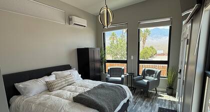 Private escape for outdoor enthusiasts & loverbirds