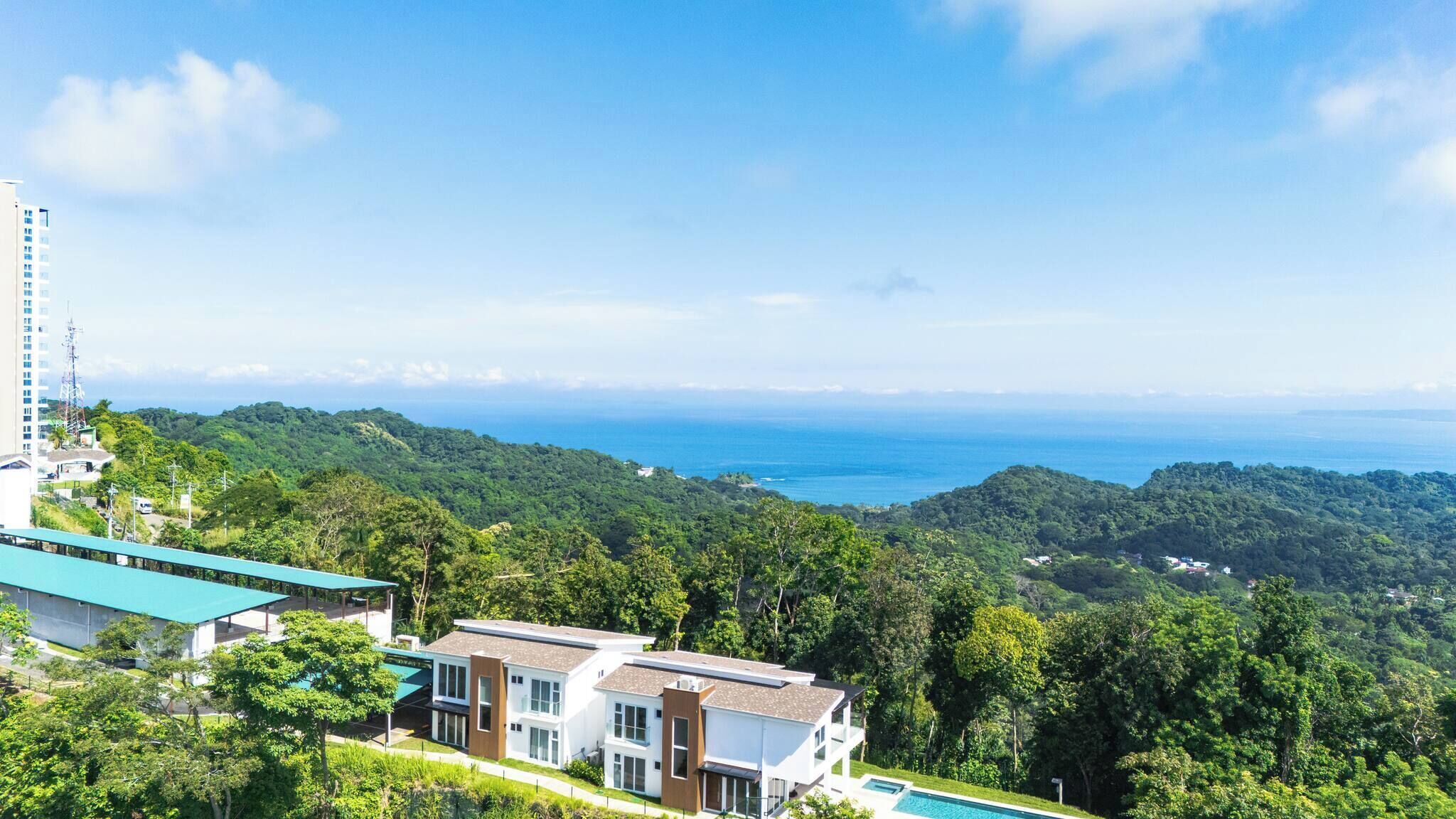 House, 4 Bedrooms, Accessible, Balcony | Bahagian luar