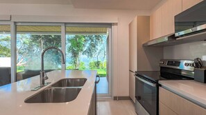 Casa, 4 habitaciones, accesible para personas con discapacidad, balcón | Interior