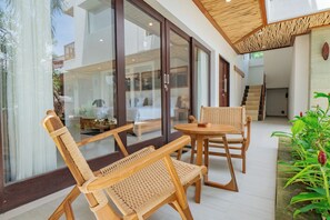 Habitación Deluxe con 1 cama doble o 2 individuales | Terraza o patio