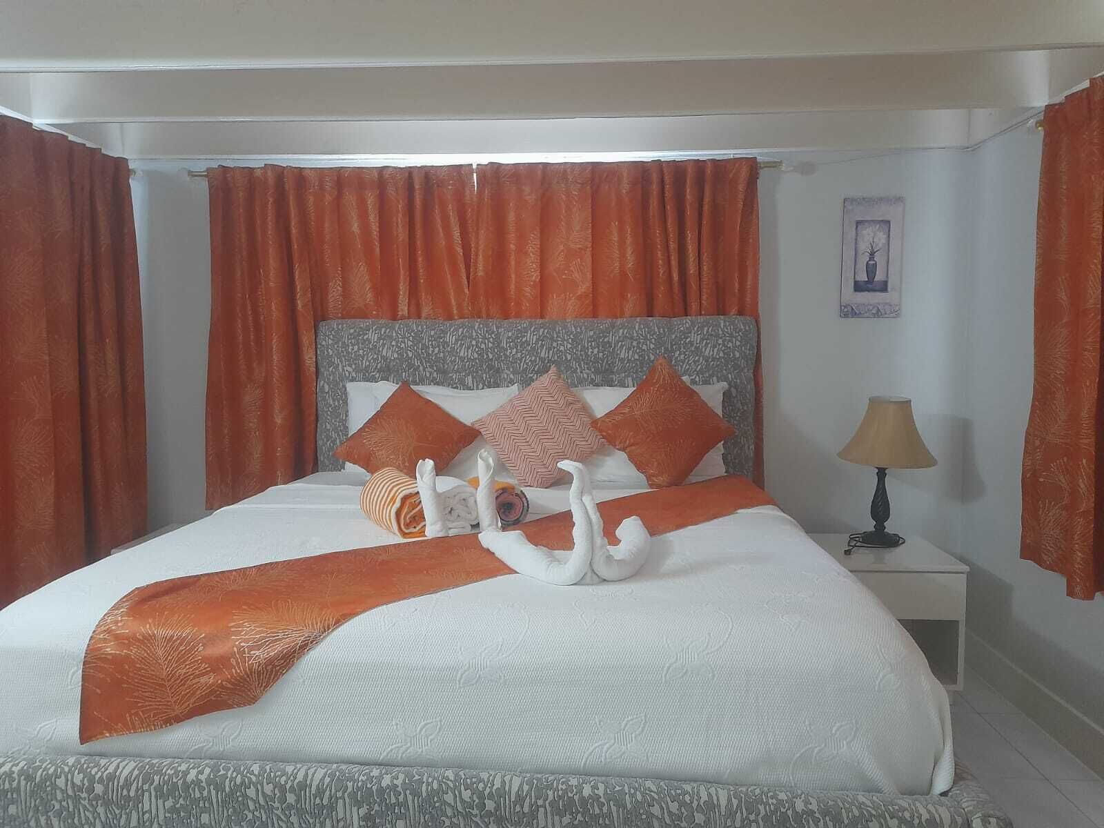 Fer et planche à repasser, accès Internet, draps fournis