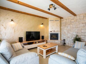 TV, fireplace - Villa Sara***** by Interhome (Krk/Krk)