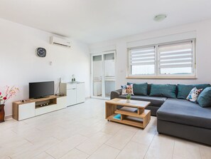 Fernseher