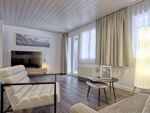 TV - Apartment Babice 2.0 by Interhome (Grindelwald)