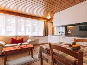 TV - Hohturnen 2-Zimmer Wohnung by Interhome (Grindelwald)