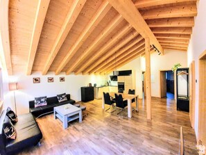 TV - Chalet Eigernordwand by Interhome (Grindelwald)