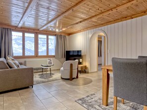 TV - Apartment Babice 2.5 by Interhome (Grindelwald)