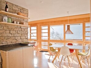Dining - Apartment Matterhorn by Interhome (Grindelwald)