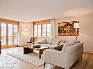 TV - Apartment Paradise by Interhome (Grindelwald)