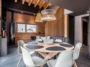 Dining - Apartment Neuenhaus 4.5 by Interhome (Grindelwald)
