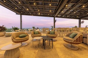 Terrace/patio - UDARA PHE |  7th Floor 3BR Condo w/ City Views & Luxe Amenities (Bucerías)