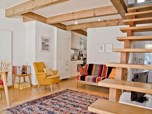 TV - Apartment Nussbaum by Interhome (Grindelwald)