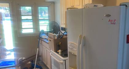 Studio apartment in a great location