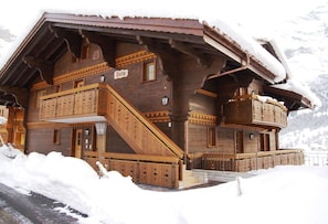 Exterior - Apartment Delta by Interhome (Grindelwald)