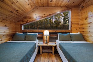 6 bedrooms, free WiFi, bed sheets