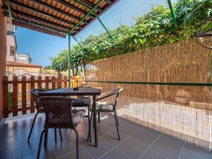 Outdoor dining - "Arijana1" mit privater Terrasse by Interhome (Medulin)