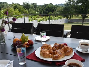 Outdoor dining - Ferienvilla "Luxury Villa Tara" mit beheiztem Pool by Interhome (Medulin)