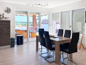 Dining - in Medulin mit Privatem Pool by Interhome (Medulin)