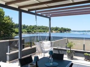 Outdoor dining - für 4 Personen ca. 80m, in Medulin by Interhome (Medulin)