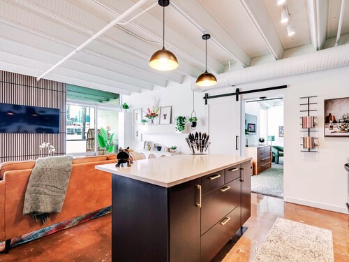 Stunning 2 Bedroom Loft with heated parking in the heart of the ICE DISTRICT.