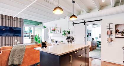 Stunning 2 Bedroom Loft with heated parking in the heart of the ICE DISTRICT.