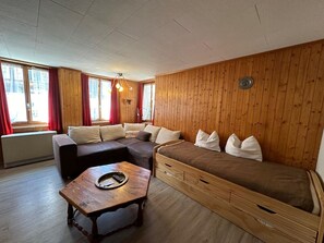 TV, fireplace - Wetterhorn by Interhome (Grindelwald)