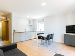 Interior - Wohnung "Pinia 1" mit Balkon by Interhome (Medulin)
