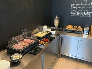 Dining - in Brandenburg An Der Havel mit Terrasse, Garten und Grill by Interhome (Brandenburg an der Havel)