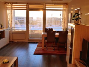 Interior - "Sunny" by Interhome (Bannesdorf)