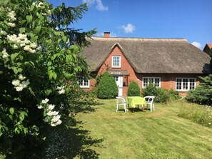 Outdoor dining - Finkenbusch by Interhome (Riepsdorf)