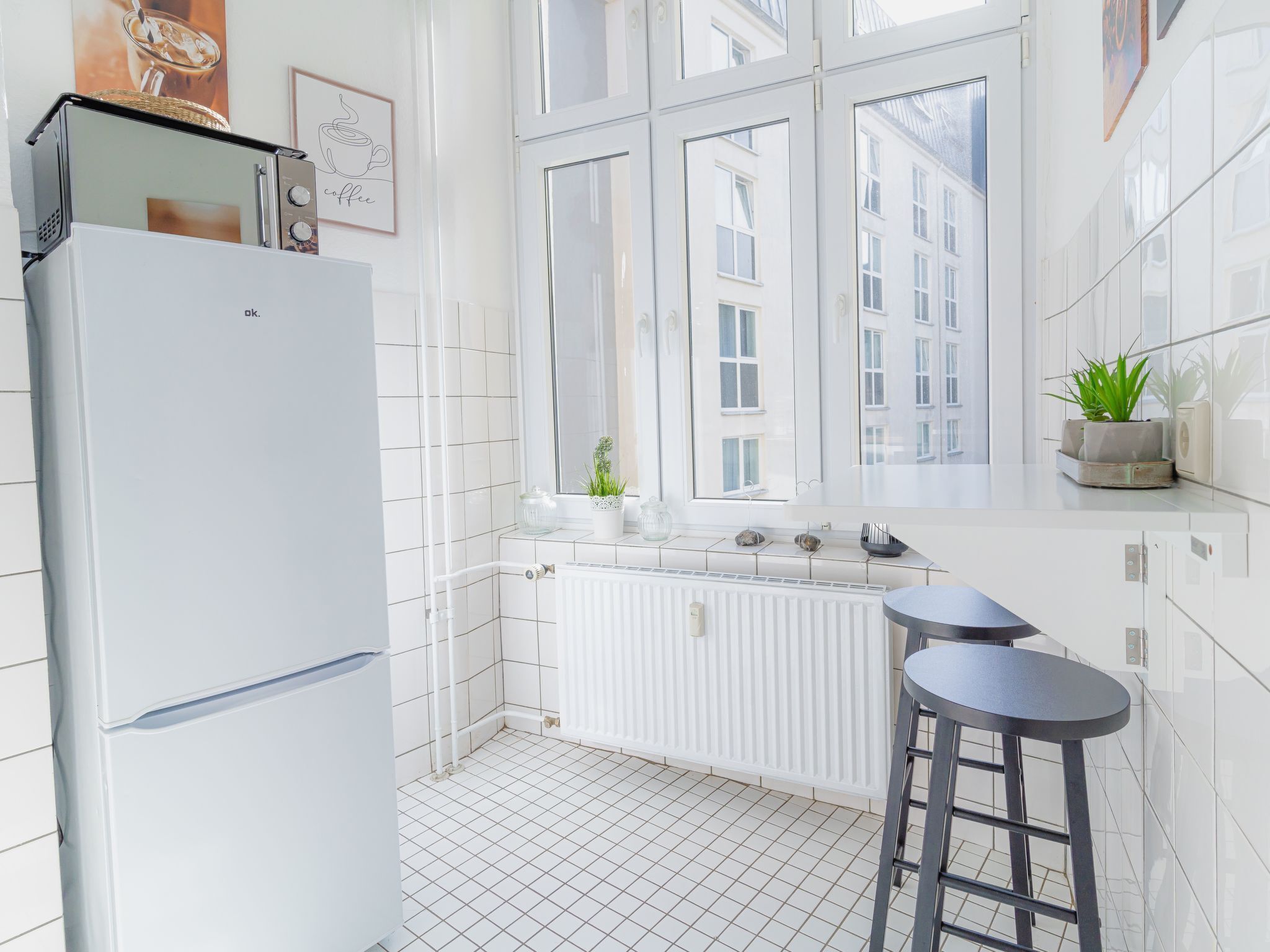 Réfrigérateur, micro-ondes, four, lave-vaisselle