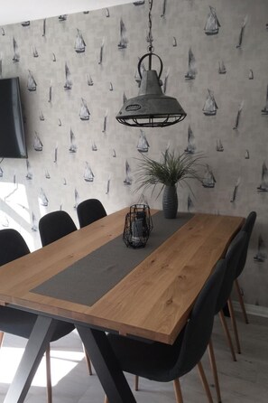 Dining - Admiralskoje by Interhome (Altstadt)