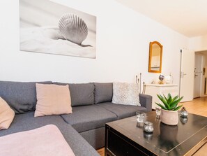TV - Koje Sansibar by Interhome (Altstadt)