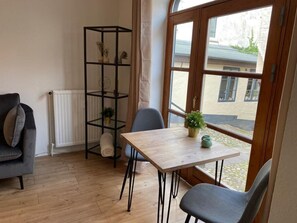 Interior - Smutjeskoje by Interhome (Altstadt)