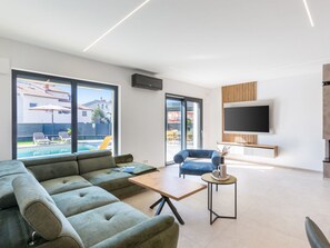 Fireplace - Ferienvilla "Villa Mila" mit eigenem Pool by Interhome (Medulin)