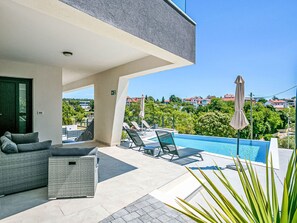 Beheizter Pool