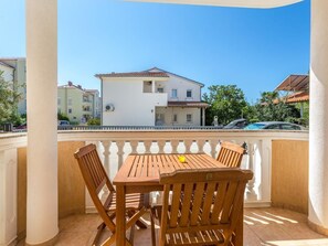 Outdoor dining - für 4 Personen ca. 55 m² in Medulin, Istrien (Medulin und Umgebung) by Interhome (Medulin)