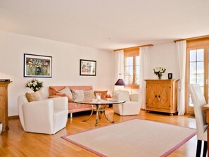 TV - Apartment Saphir 2 by Interhome (Grindelwald)
