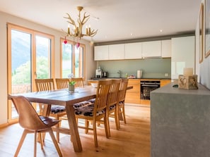 Dining - Apartment Mühlegaden 5.5 by Interhome (Grindelwald)