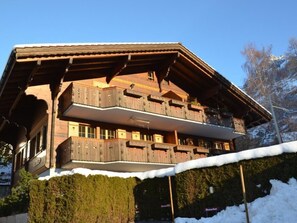 Exterior - Apartment Dolce Vita by Interhome (Grindelwald)