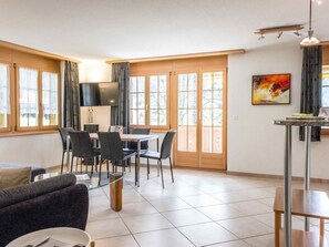 Dining - Apartment Dolce Vita by Interhome (Grindelwald)