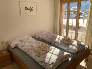 2 Schlafzimmer, Internetzugang