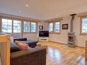 TV - Apartment Mönch by Interhome (Grindelwald)