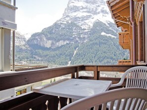 Outdoor dining - Apartment Stotzhalten 2.5 by Interhome (Grindelwald)