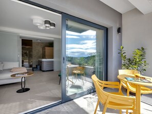 Outdoor dining - Luxus-Wohnung Nugal by Interhome (Makarska)