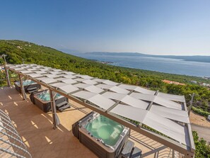 Outdoor spa tub - Wohnung Mistral 7 by Interhome (Crikvenica)