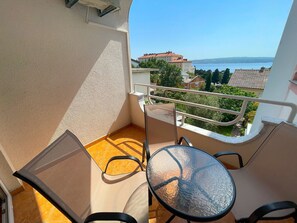 Property grounds - Charmante Ferienwohnung in Crikvenica by Interhome (Crikvenica)